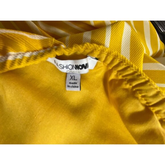 Fashion Nova XL Halter Neck Yellow White Striped Maxi Dress Retro Pinup Sexy Y2k - Picture 11 of 12